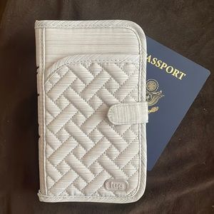 LUG Passport wallet / Wallet. New condition!